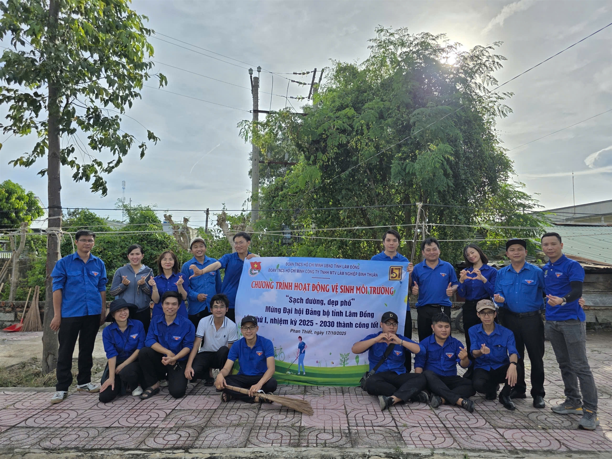 TUỔI TRẺ CÔNG TY LÂM NGHIỆP BÌNH THUẬN HƯỞNG ỨNG VÀ CHÀO MỪNG ĐẠI HỘI ĐẢNG BỘ TỈNH NHIỆM KỲ 2025 - 2030 BẰNG CÔNG TRÌNH THANH NIÊN THIẾT THỰC