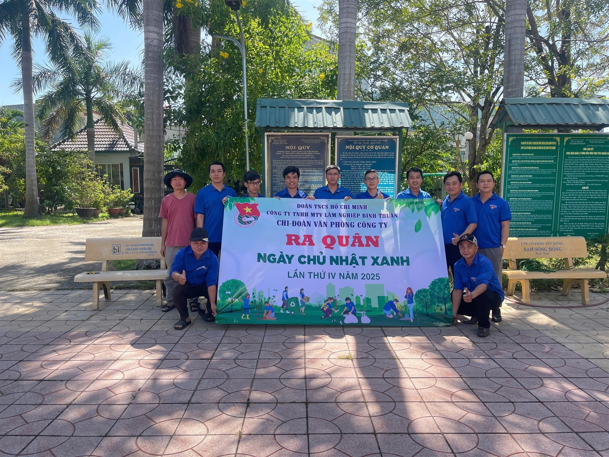 NGÀY CHỦ NHẬT XANH