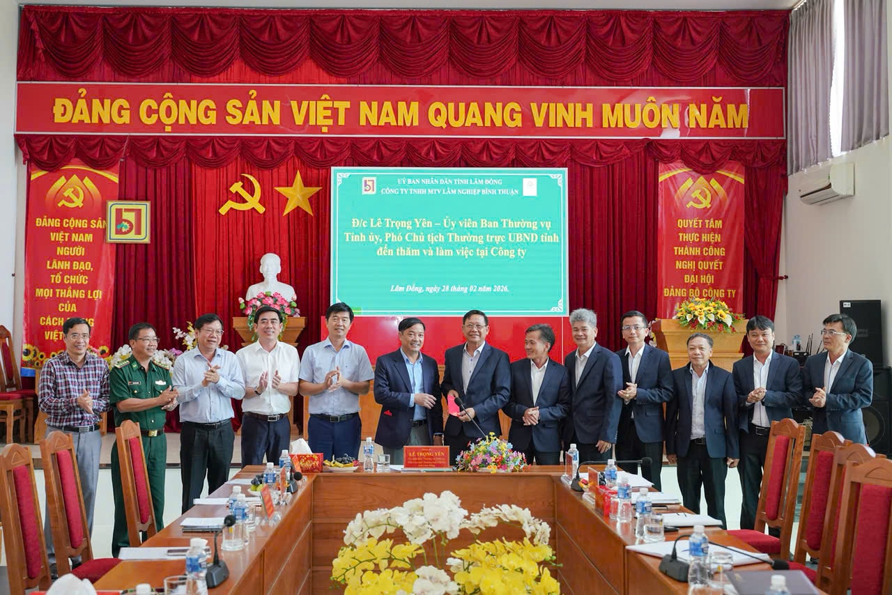 Chào mừng Phó Chủ tịch Thường trực UBND tỉnh Lâm Đồng Lê Trọng Yên đến thăm và làm việc tại Công ty TNHH MTV Lâm nghiệp Bình Thuận